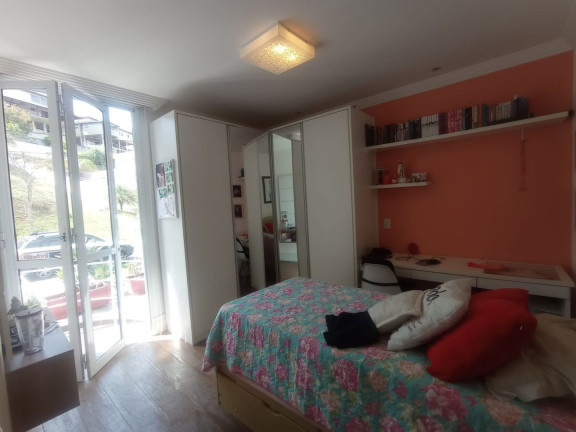 Imagem Casa com 4 Quartos à Venda, 570 m² em Parque Das Artes - Embu Das Artes Imagem Casa com 4 Quartos à Venda, 570 m² em Parque Das Artes - Embu Das Artes