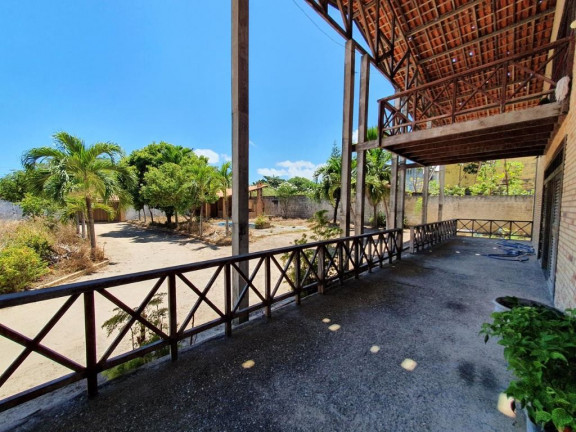 Imagem Casa com 3 Quartos à Venda, 836 m² em Encantada - Eusébio