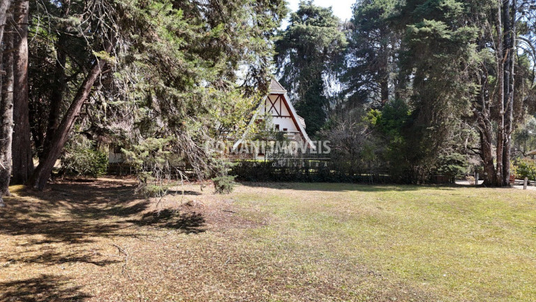 Imagem Terreno à Venda, 1.110 m² em Região De Capivari - Campos Do Jordão Imagem Terreno à Venda, 1.110 m² em Região De Capivari - Campos Do Jordão