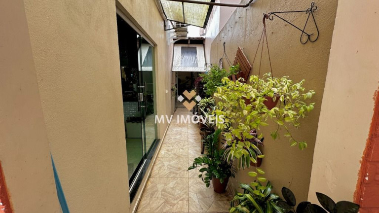 Imagem Casa com 4 Quartos à Venda, 380 m² em Parque Guajará (icoaraci) - Belém