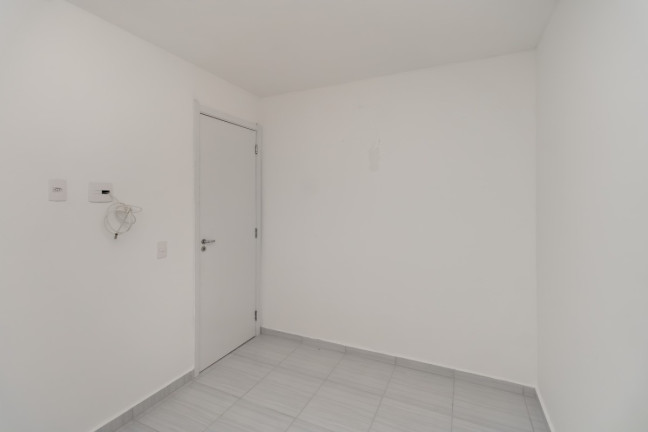 Imagem Apartamento com 2 Quartos à Venda, 40 m² em Vila Zat - São Paulo