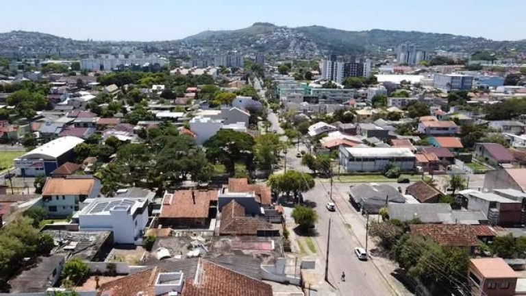 Imagem Terreno à Venda, 445 m² em Tristeza - Porto Alegre