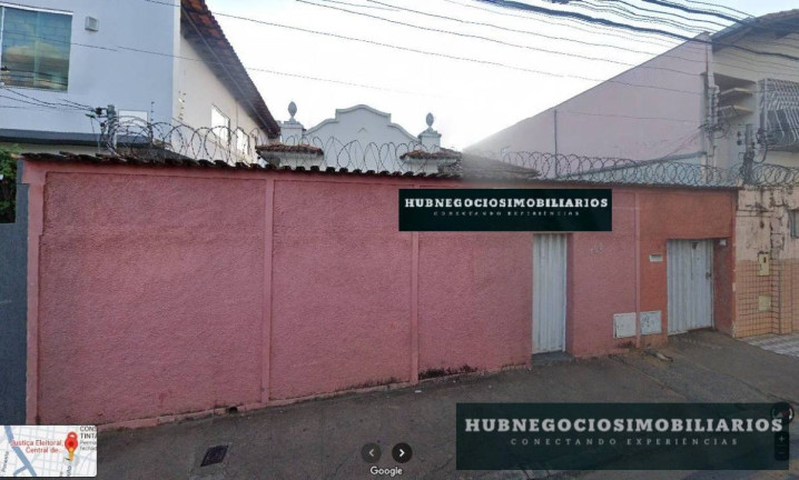 Casa com 2 Quartos à Venda, 