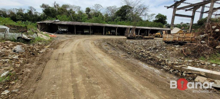 Imagem Terreno à Venda, 11.200 m² em Salto Weissbach - Blumenau Imagem Terreno à Venda, 11.200 m² em Salto Weissbach - Blumenau