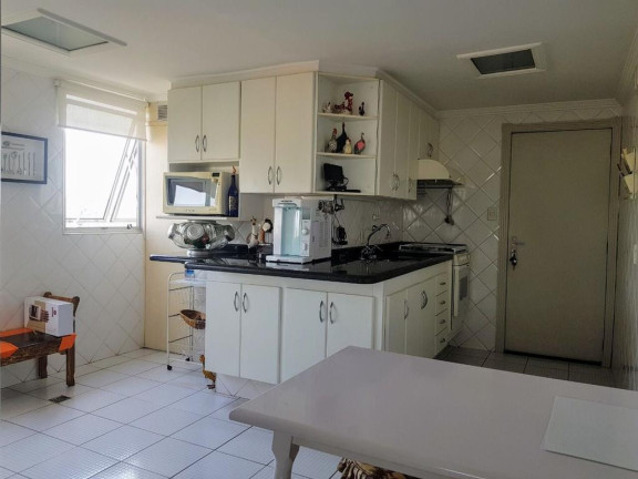 Imagem Apartamento com 3 Quartos à Venda, 185 m² em Cambuí - Campinas