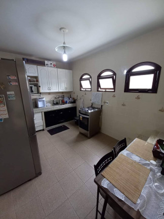 Imagem Casa com 3 Quartos à Venda,  em Braunes - Nova Friburgo