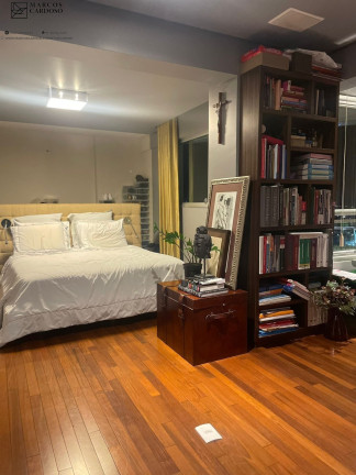 Imagem Imóvel com 5 Quartos à Venda, 240 m² em Batista Campos - Belém