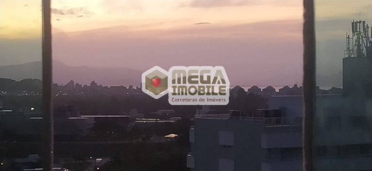 Imagem Apartamento com 2 Quartos à Venda, 77 m² em Itacorubi - Florianópolis