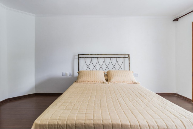 Imagem Casa com 4 Quartos à Venda, 275 m² em Jardim Itu - Porto Alegre