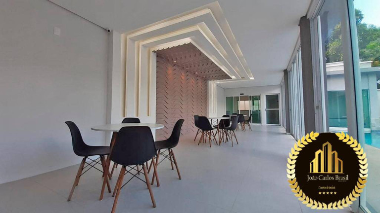 Imagem Casa de Condomínio com 4 Quartos à Venda, em Pedras - Eusébio Imagem Casa de Condomínio com 4 Quartos à Venda, em Pedras - Eusébio