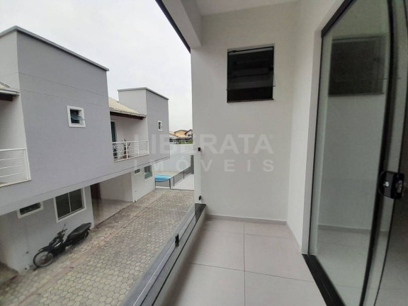 Imagem Sobrado com 2 Quartos à Venda, 93 m² em Centro - Navegantes Imagem Sobrado com 2 Quartos à Venda, 93 m² em Centro - Navegantes