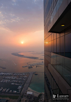Imagem Apartamento com 2 Quartos à Venda, 140 m² em Marina - Dubai