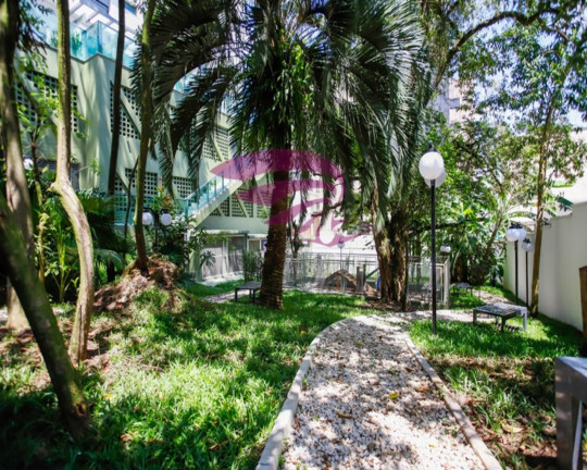 Imagem Imóvel com 2 Quartos à Venda, 84 m² em Mercês - Curitiba Imagem Imóvel com 2 Quartos à Venda, 84 m² em Mercês - Curitiba