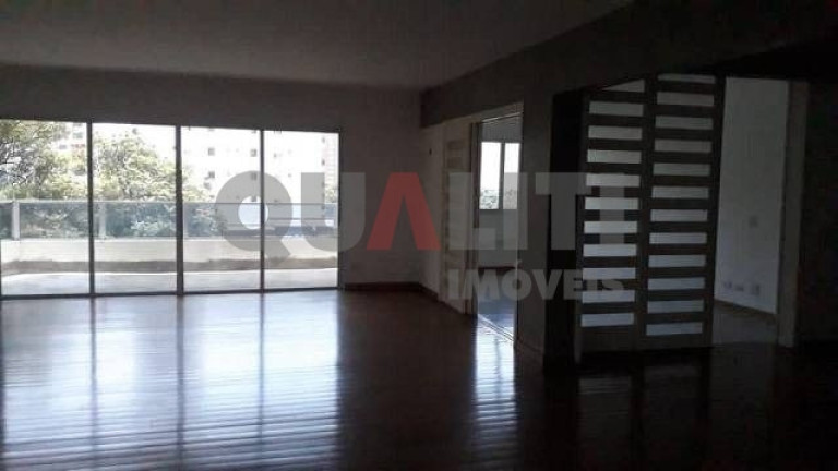 Imagem Apartamento com 4 Quartos à Venda, 320 m² em Brooklin - São Paulo Imagem Apartamento com 4 Quartos à Venda, 320 m² em Brooklin - São Paulo