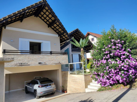 Imagem Casa com 4 Quartos à Venda, 285 m² em Várzea - Teresópolis