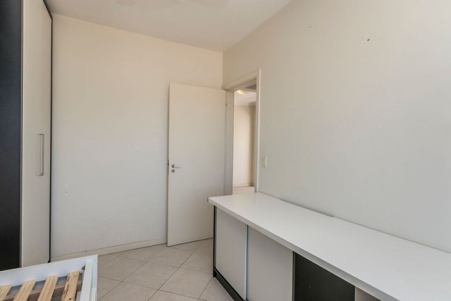 Imagem Apartamento com 2 Quartos à Venda, 72 m² em Teresópolis - Porto Alegre