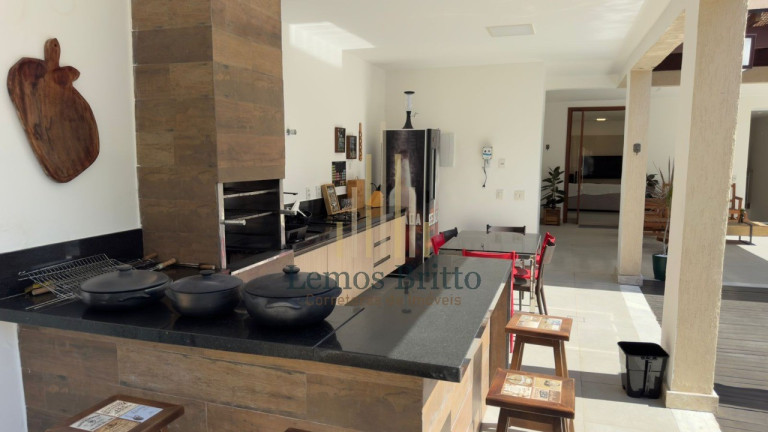 Imagem Casa com 3 Quartos à Venda, 336 m² em Vilas Do Atlântico - Lauro De Freitas Imagem Casa com 3 Quartos à Venda, 336 m² em Vilas Do Atlântico - Lauro De Freitas