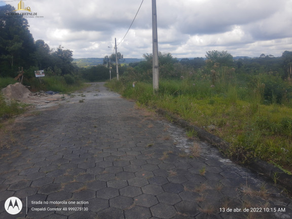 Imagem Terreno à Venda, 360 m² em Primeira Linha - Criciúma Imagem Terreno à Venda, 360 m² em Primeira Linha - Criciúma
