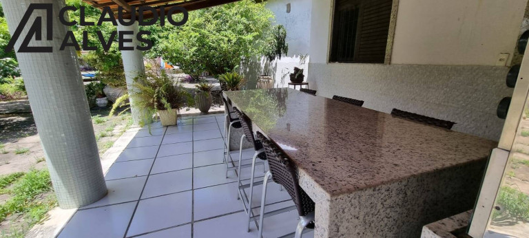 Imagem Casa com 4 Quartos à Venda, 200 m² em Muchila - Feira De Santana Imagem Casa com 4 Quartos à Venda, 200 m² em Muchila - Feira De Santana