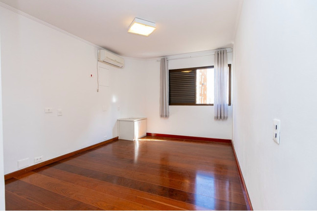 Imagem Imóvel com 4 Quartos à Venda, 189 m² em Jardim Paulista - São Paulo Imagem Imóvel com 4 Quartos à Venda, 189 m² em Jardim Paulista - São Paulo