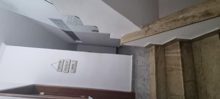 Imagem Casa com 4 Quartos à Venda, 107 m² em Ramos - Rio De Janeiro Imagem Casa com 4 Quartos à Venda, 107 m² em Ramos - Rio De Janeiro
