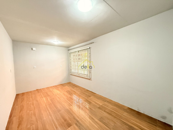 Imagem Casa com 3 Quartos à Venda, 183 m² em Iririú - Joinville Imagem Casa com 3 Quartos à Venda, 183 m² em Iririú - Joinville