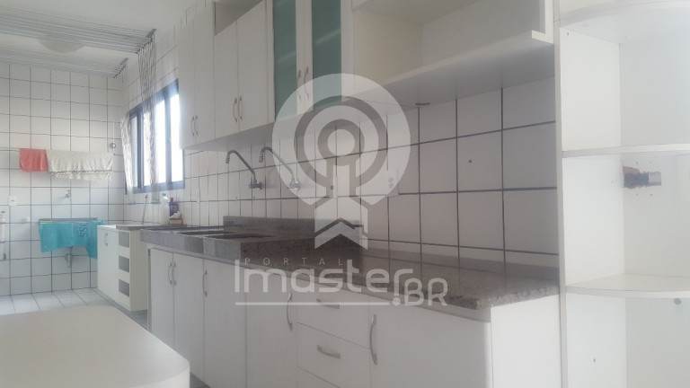 Imagem Apartamento com 3 Quartos à Venda, 126 m² em Varjota - Fortaleza Imagem Apartamento com 3 Quartos à Venda, 126 m² em Varjota - Fortaleza