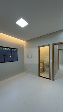 Imagem Casa com 4 Quartos à Venda, 218 m² em Jardim Presidente - Goiânia Imagem Casa com 4 Quartos à Venda, 218 m² em Jardim Presidente - Goiânia