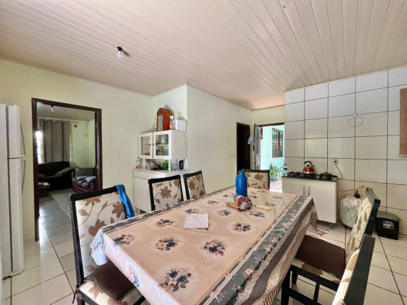 Imagem Casa com 4 Quartos à Venda, 172 m² em Centro - Balneário Barra Do Sul Imagem Casa com 4 Quartos à Venda, 172 m² em Centro - Balneário Barra Do Sul