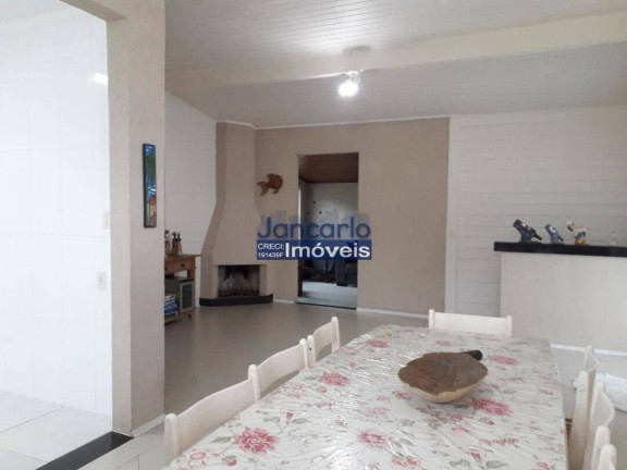 Imagem Casa com 6 Quartos para Temporada, 180 m² em Morada Da Praia - Bertioga