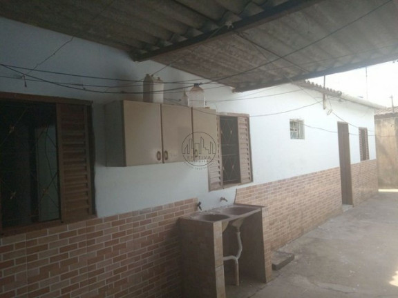 Imagem Casa com 7 Quartos à Venda, 130 m² em Ceilândia Sul (ceilândia) - Brasília Imagem Casa com 7 Quartos à Venda, 130 m² em Ceilândia Sul (ceilândia) - Brasília
