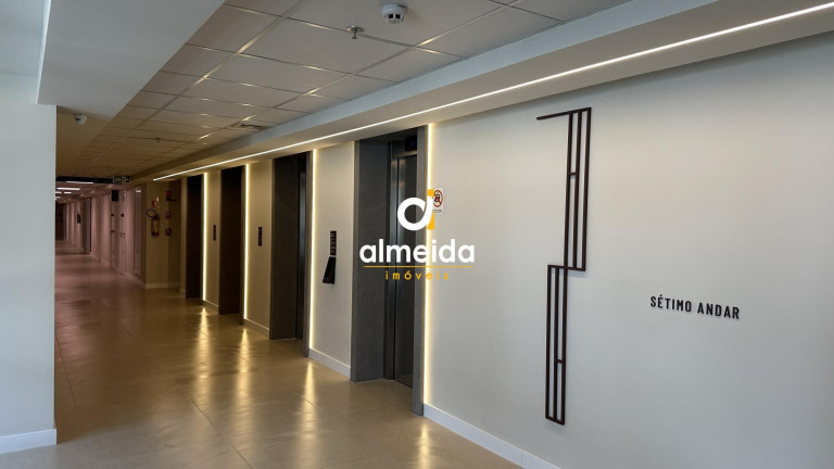 Sala Comercial à Venda, 21 m² em Centro - Santa Maria