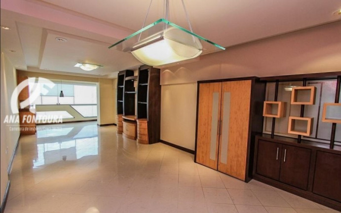 Imagem Apartamento com 3 Quartos à Venda, 202 m² em Centro - Balneário Camboriú Imagem Apartamento com 3 Quartos à Venda, 202 m² em Centro - Balneário Camboriú