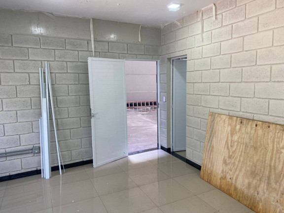Imagem Galpão para Alugar, 500 m² em Centro - Mairiporã Imagem Galpão para Alugar, 500 m² em Centro - Mairiporã