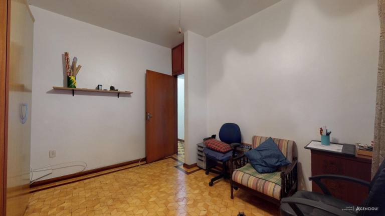 Imagem Apartamento com 3 Quartos à Venda, 195 m² em Independência - Porto Alegre Imagem Apartamento com 3 Quartos à Venda, 195 m² em Independência - Porto Alegre