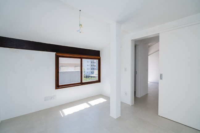 Imagem Cobertura com 3 Quartos à Venda, 244 m² em Auxiliadora - Porto Alegre