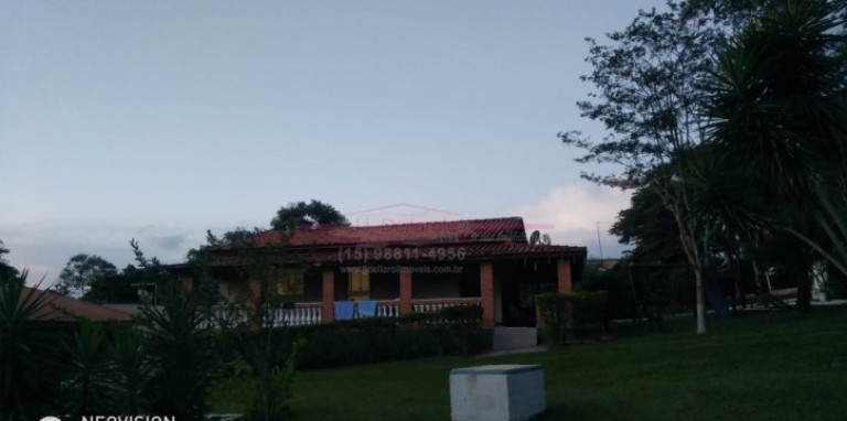 Imagem Chácara com 2 Quartos à Venda, 268 m² em Correias - Boituva