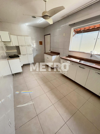 Imagem Casa com 2 Quartos para Alugar, 130 m² em Cidade Universitária - Petrolina