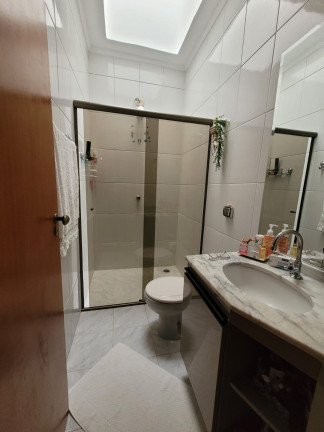 Imagem Casa com 2 Quartos à Venda, 100 m² em Jardim Dos Ipês - Cotia Imagem Casa com 2 Quartos à Venda, 100 m² em Jardim Dos Ipês - Cotia