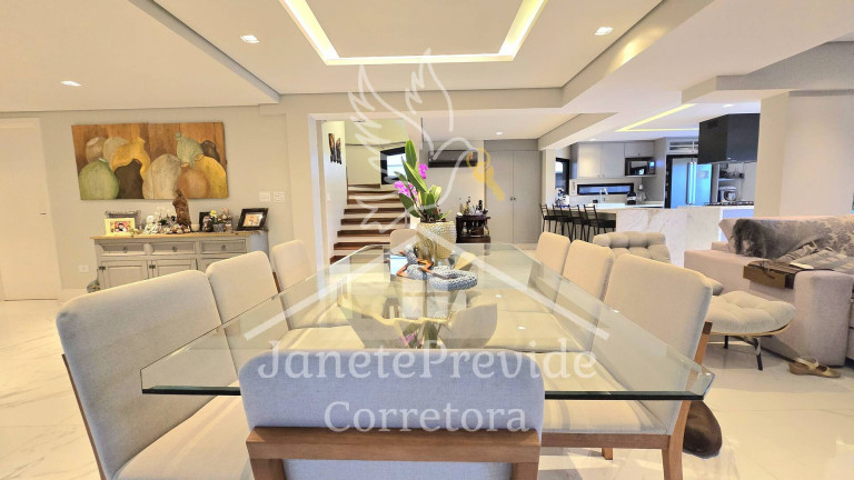 Imagem Casa de Condomínio com 3 Quartos à Venda, 260 m² em Alphaville - Santana De Parnaíba Imagem Casa de Condomínio com 3 Quartos à Venda, 260 m² em Alphaville - Santana De Parnaíba