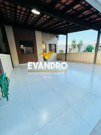 Imagem Casa com 3 Quartos à Venda, 98 m² em Centro-sul - Cuiabá Imagem Casa com 3 Quartos à Venda, 98 m² em Centro-sul - Cuiabá