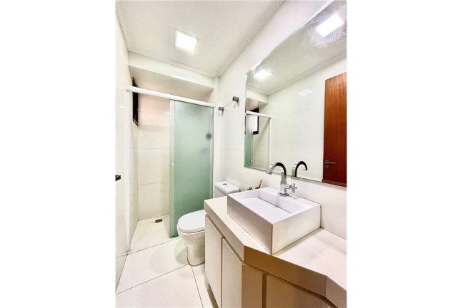 Imagem Imóvel com 3 Quartos à Venda, em Vila Mariana - São Paulo Imagem Imóvel com 3 Quartos à Venda, em Vila Mariana - São Paulo