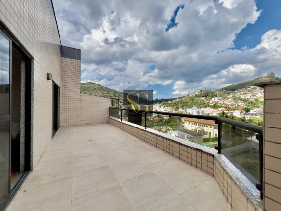 Cobertura com 4 Quartos à Venda, 138 m² em Várzea - Teresópolis