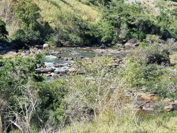 Imagem Chácara com 10 Quartos à Venda, 785 m² em Centro - São Sebastião Do Alto