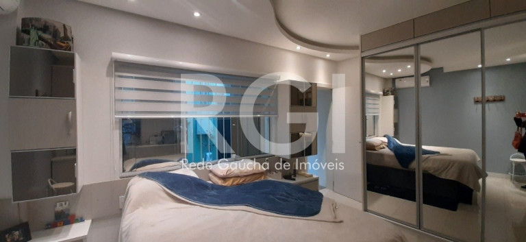 Imagem Casa com 2 Quartos para Alugar, 105 m² em Cidade Baixa - Porto Alegre Imagem Casa com 2 Quartos para Alugar, 105 m² em Cidade Baixa - Porto Alegre