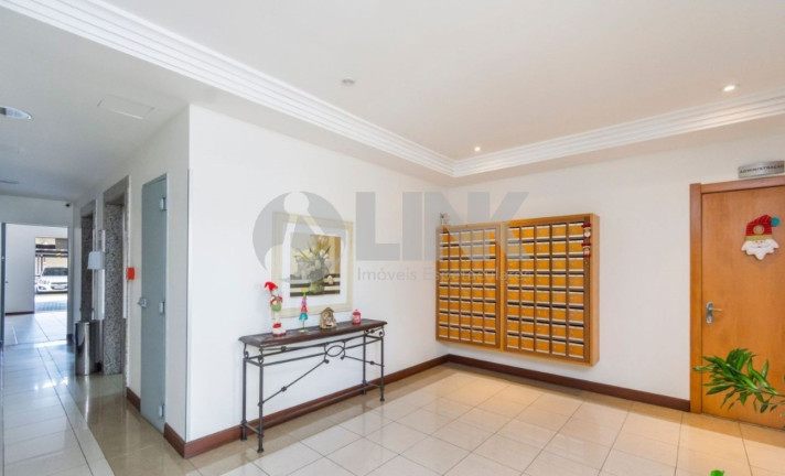 Apartamento com 3 Quartos à Venda, 87 m² em Passo Da Areia - Porto Alegre
