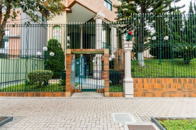 Apartamento com 3 Quartos à Venda, 149 m² em Centro - Curitiba