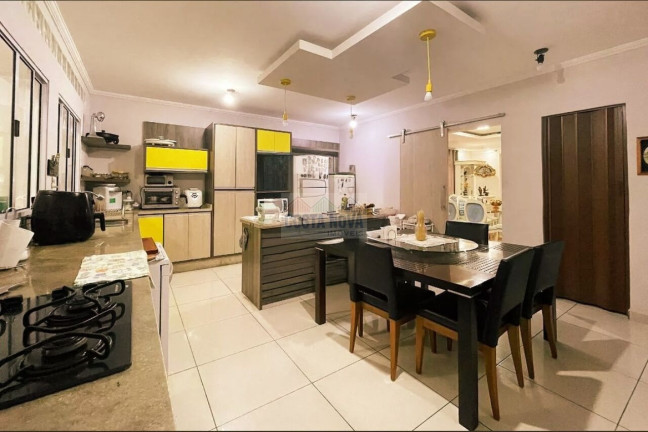 Imagem Casa com 5 Quartos à Venda, 600 m² em Alto Da Lapa - São Paulo Imagem Casa com 5 Quartos à Venda, 600 m² em Alto Da Lapa - São Paulo