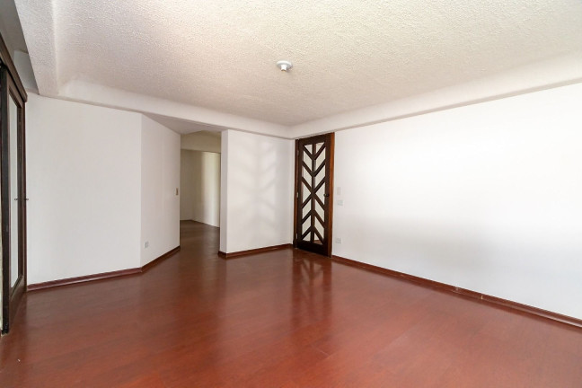 Imagem Casa com 5 Quartos à Venda, 1.200 m² em São Lourenço - Curitiba