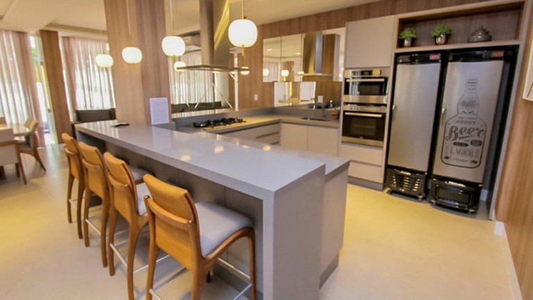 Imagem Imóvel com 3 Quartos à Venda, 180 m² em Cabeçudas - Itajaí